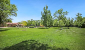 12977 Richmond Heights Dr, Aberdeen, SD 57401