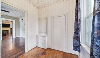 414 Division St, Adrian, MI 49221