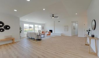 10236 Lake Meadow Ln, Escondido, CA 92026