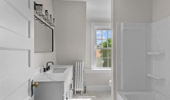 11 Taft St, Coventry, RI 02816