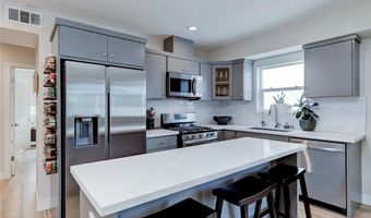 2153 S West View St, Los Angeles, CA 90016