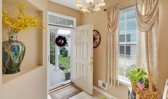 36 Newport St, Barnegat, NJ 08005
