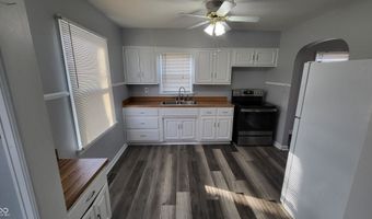 3151 W 18th St, Anderson, IN 46011