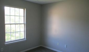 208 YOSEMITE Dr, Bear, DE 19701