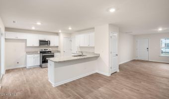 3914 Pasture Ln, Ayden, NC 28513