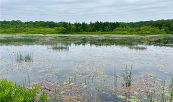 10 Lakeside Dr, Charlestown, RI 02813