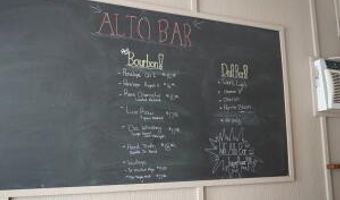 6064 Linfield Ave SE, Alto, MI 49302