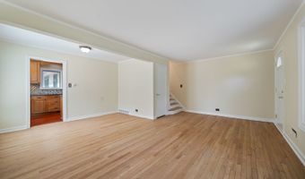 534 S Dryden Pl, Arlington Heights, IL 60005