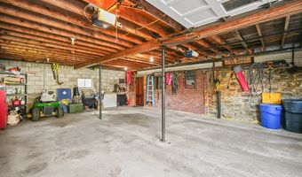 827 Orange St, Ashland, OH 44805