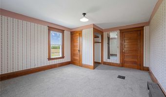 5785 Beechwood Ave, Alliance, OH 44601