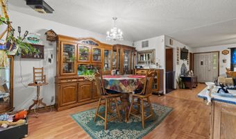 804 E Elm St, Aurora, MO 65605