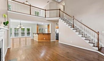 1605 Spinnaker Dr, Alpharetta, GA 30005