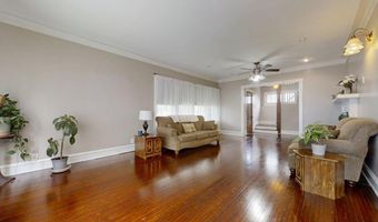 229 E Jefferson St, Arcola, IL 61910