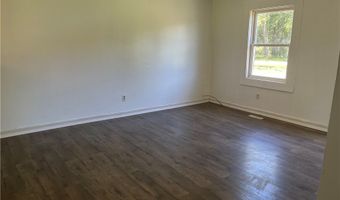 2655 Pine Ridge Rd, Ashtabula, OH 44004