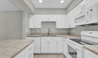 514 ORANGE Dr 31, Altamonte Springs, FL 32701