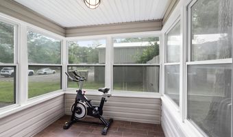 609 Main St, Bayville, NJ 08721