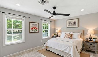 71 Rolling Hill Dr, Exeter, RI 02822
