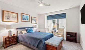567 Ivyland St, Ann Arbor, MI 48108