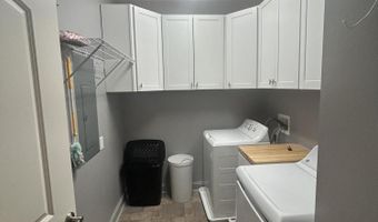 504 Kelly Cir, Altamont, NY 12009