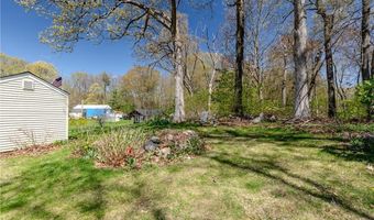 19 Leigh Rd, Cumberland, RI 02864