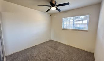 1087 Milligan Dr, Camarillo, CA 93010