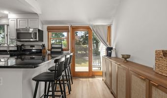 23 Eastwood Circuit, Boston, MA 02132
