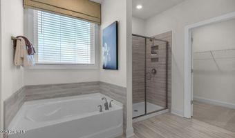 1129 Summer Daisy Dr, Aberdeen, NC 28315