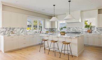 2134 Greenfield Ave, Los Angeles, CA 90025