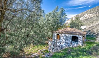 12571 Capra, Agua Dulce, CA 91390