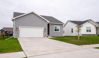 3620 NE Winding Trail Dr, Ankeny, IA 50021