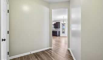1628 Ballyganner Dr, Avon, IN 46123