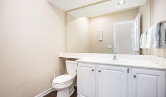 3356 Breckland Ct, Ann Arbor, MI 48108