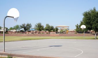 10909 W CHASE Ln, Avondale, AZ 85323