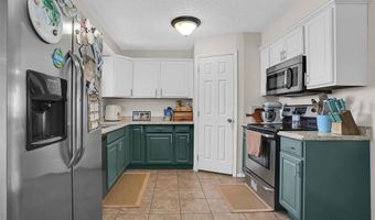 1229 E Ridgecrest Rd, Altus, OK 73521