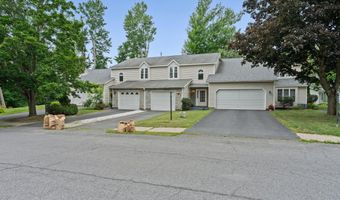 5 Woodside Dr, Albany, NY 12208