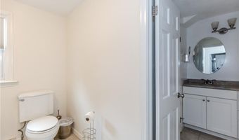 3 Blue Spruce Dr, Coventry, RI 02816