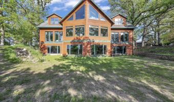 1011 Hwy 15, Armstrong, IA 50514