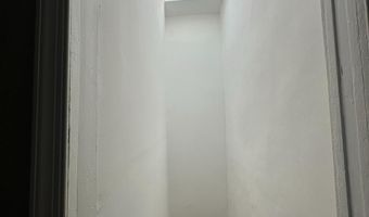 2852 W MULBERRY St, Baltimore, MD 21223