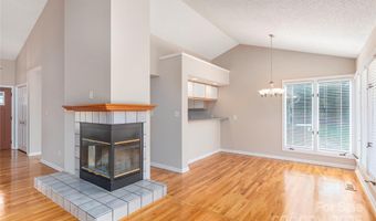 2 New Cross South S, Asheville, NC 28805