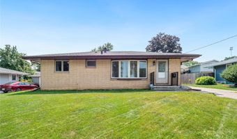 2719 E Tiffin Ave, Des Moines, IA 50317