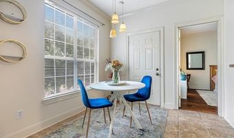 710 E Boyd Dr 305, Baton Rouge, LA 70808