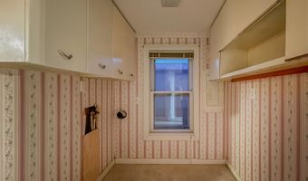 1326 N C St, Arkansas City, KS 67005