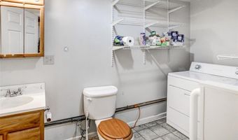 3302 College Ave, Alton, IL 62002