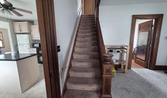 423 N Johnson St, Ada, OH 45810
