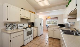 455 S DELAWARE Dr 122, Apache Junction, AZ 85120