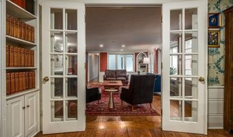 2 Cherry Ln, Bristol, RI 02809