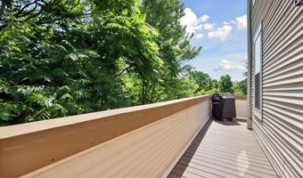 44192 MOSSY BROOK Sq, Ashburn, VA 20147