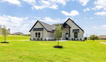 233 Oak Meadow Ln, Weatherford, TX 76085