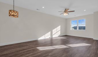 14 Mill Creek Ct, Bayville, NJ 08721