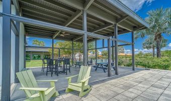 6127 COLMAR Pl, Apollo Beach, FL 33572